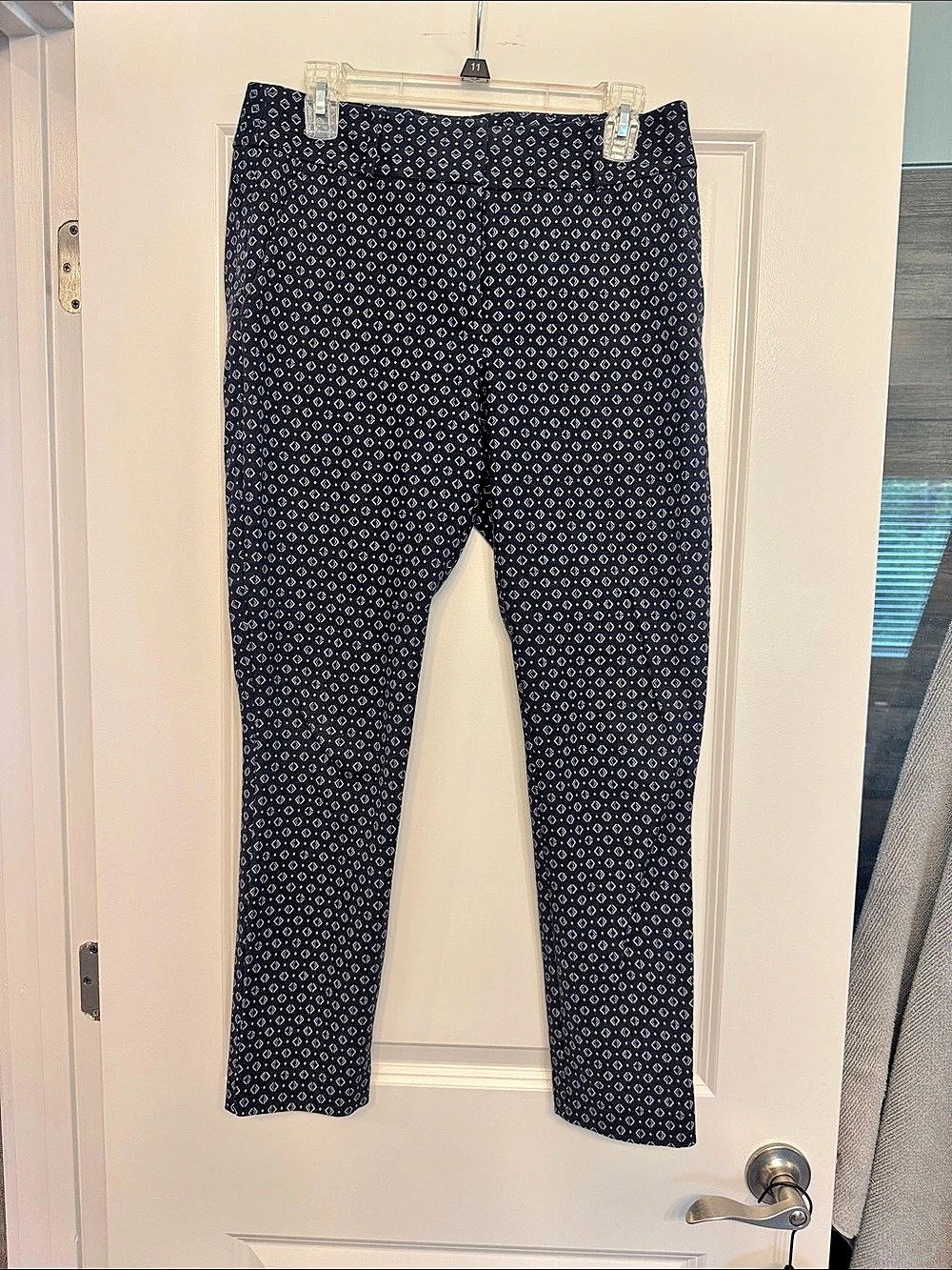 Marisa Skinny Geometric Skinny Pants in Navy & White Size 6